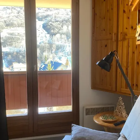 3 Personnes Expose Est Avec Balcon - Fr-1-263-127 Daire